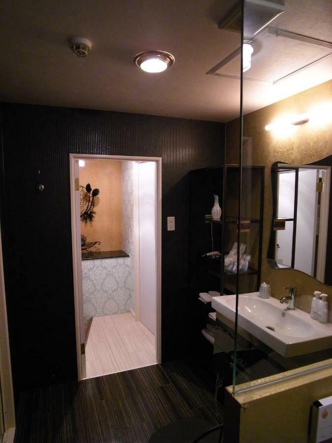 Hotel Rafaie (Adults Only) Tōkyō Extérieur photo